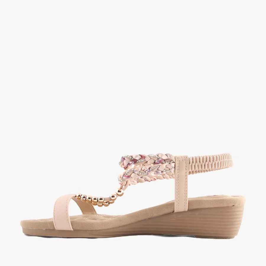 TULLY NUDE