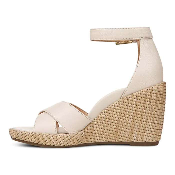 Womens Vionic Marina in Cream