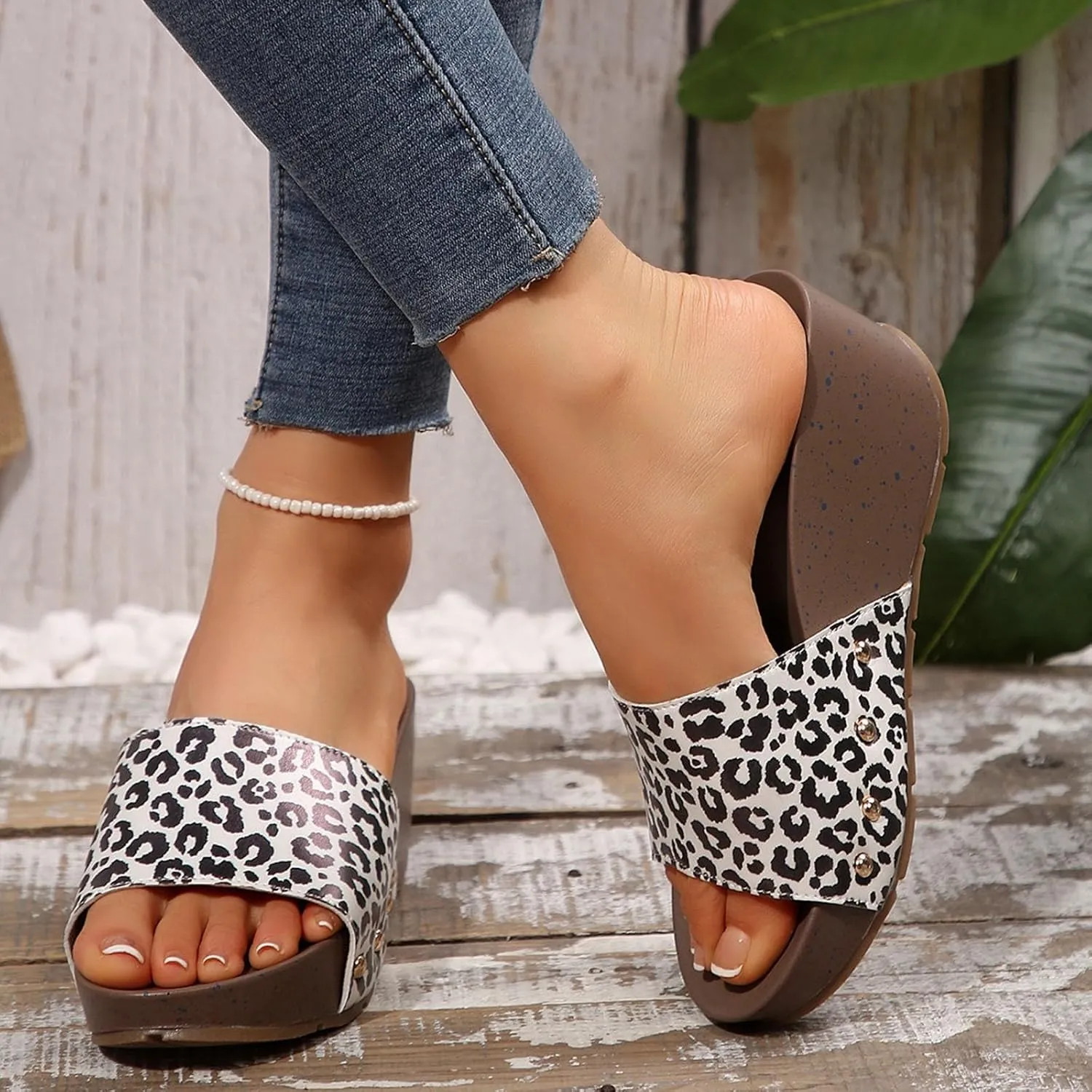 ZSpzx Orthopedic Wedge Sandals for Women 2025 Dressy Summer Comfortable Platform Leopard Open Toe Walking Foot Arch Supports Non Slip-on Slides Beach Orthotic Cushion Casual Womens Slide Shoes
